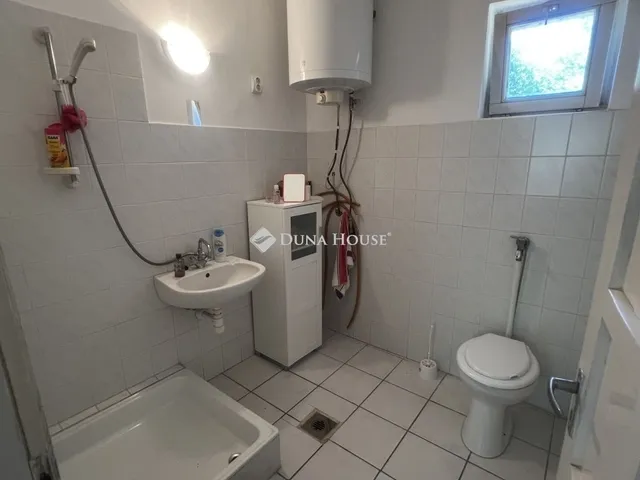 Eladó üdülő és hétvégi ház Kulcs 39 nm