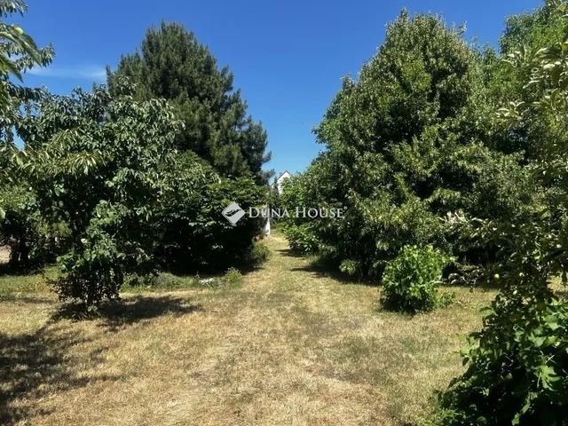 Eladó üdülő és hétvégi ház Kulcs 39 nm