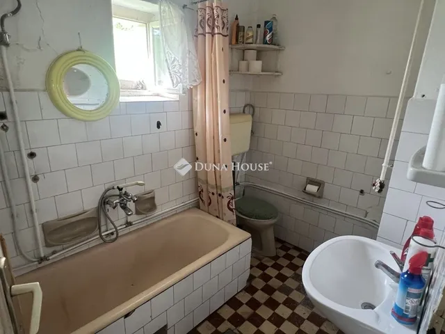 Eladó ház Lepsény 64 nm