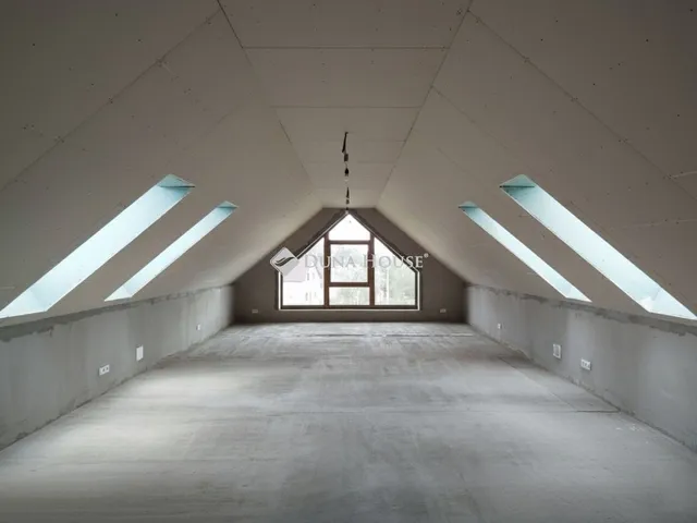 Eladó ház Sukoró 373 nm