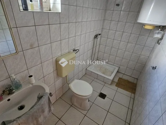 Eladó ház Dunaföldvár 37 nm