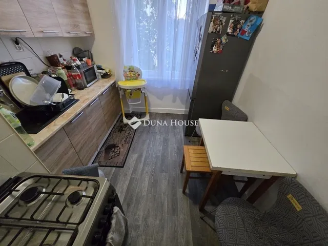 Eladó lakás Várpalota 49 nm