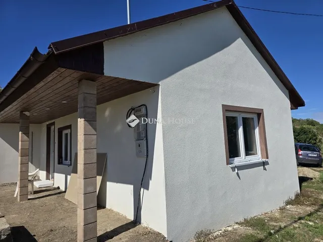 Eladó ház Ercsi 45 nm