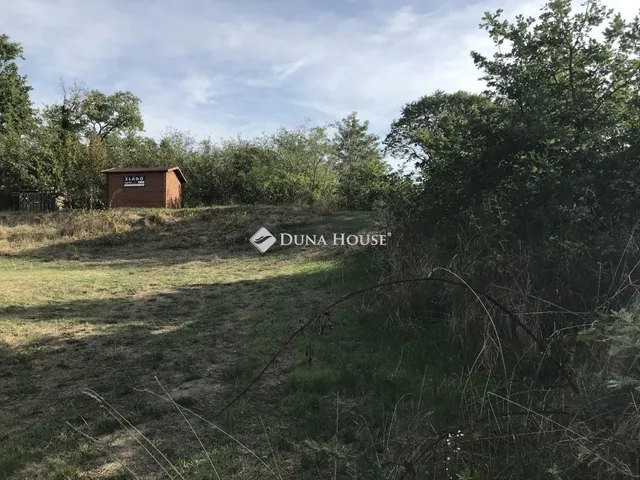 Eladó telek Sukoró 1228 nm