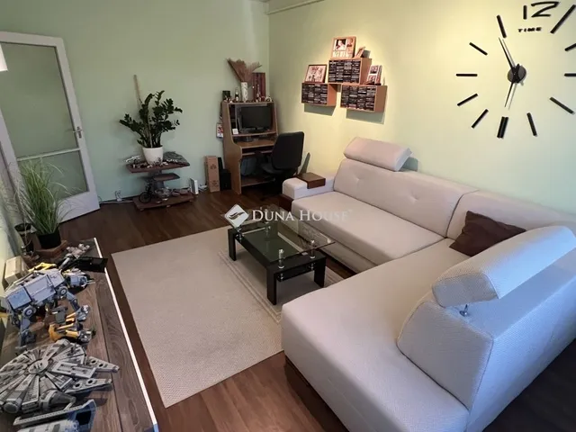 Eladó lakás Mór 50 nm