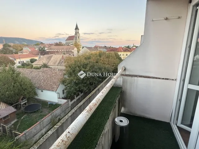 Eladó lakás Mór 50 nm