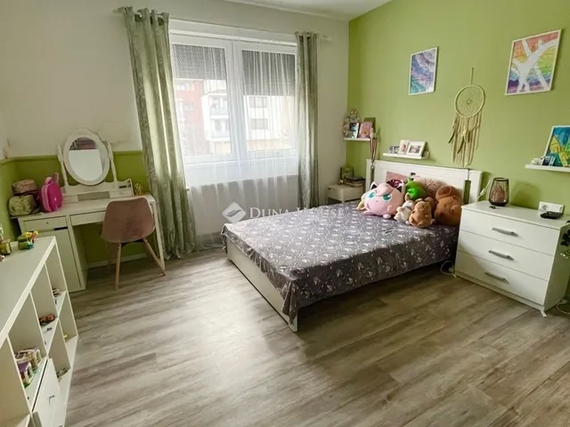 Eladó ház Székesfehérvár, Maroshegy 217 nm