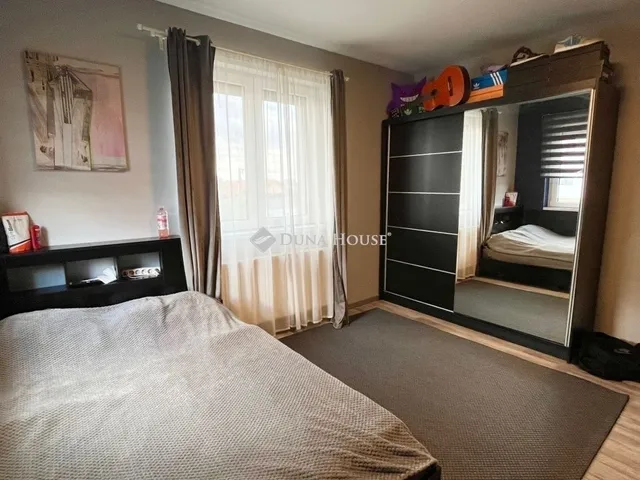 Eladó ház Székesfehérvár, Maroshegy 217 nm