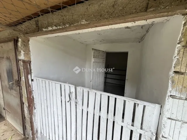 Eladó ház Enying 130 nm