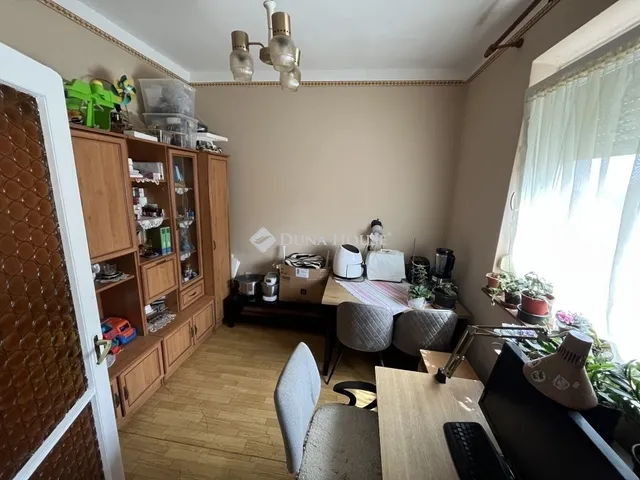 Eladó ház Enying 130 nm