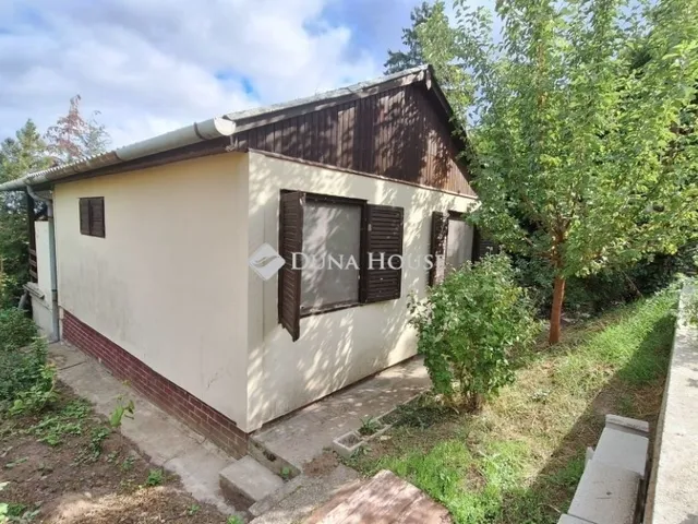 Eladó üdülő és hétvégi ház Kulcs 60 nm