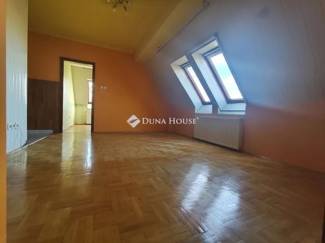 Eladó lakás Székesfehérvár 78 nm