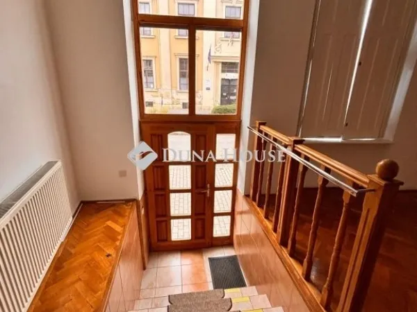 Eladó lakás Székesfehérvár 53 nm