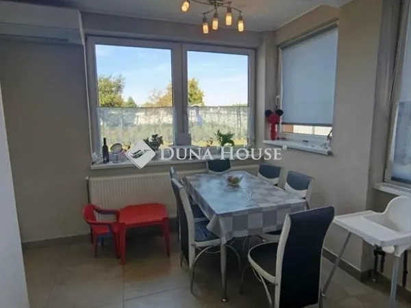 Eladó ház Pusztavám 107 nm