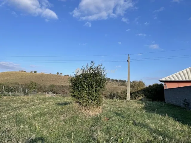 Eladó telek Várpalota 927 nm