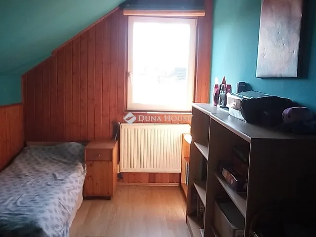 Eladó ház Kulcs 166 nm