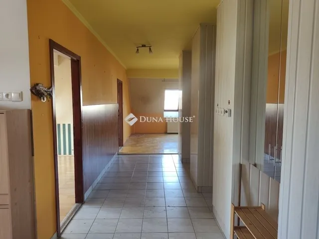 Eladó lakás Székesfehérvár 78 nm