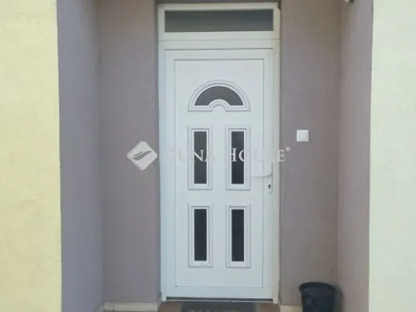 Eladó ház Székesfehérvár 195 nm