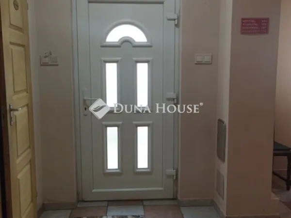 Eladó ház Székesfehérvár 195 nm