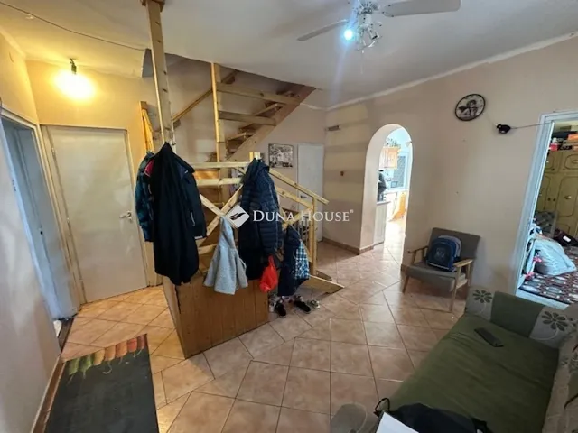 Eladó ház Csákvár 130 nm