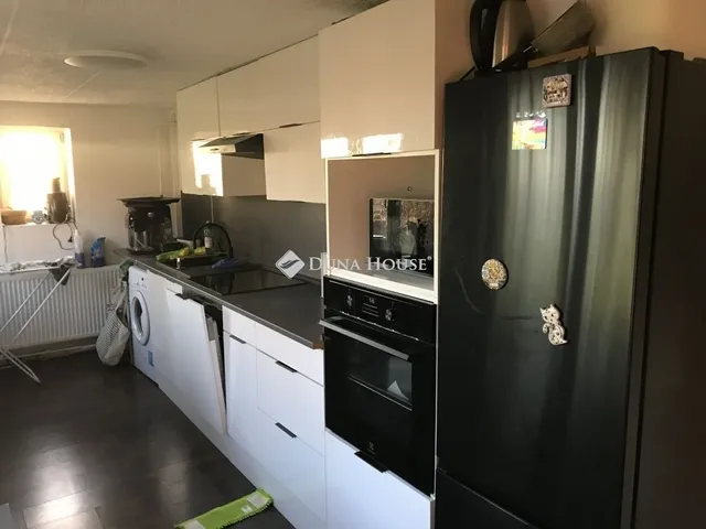 Eladó ház Nagyvenyim 78 nm