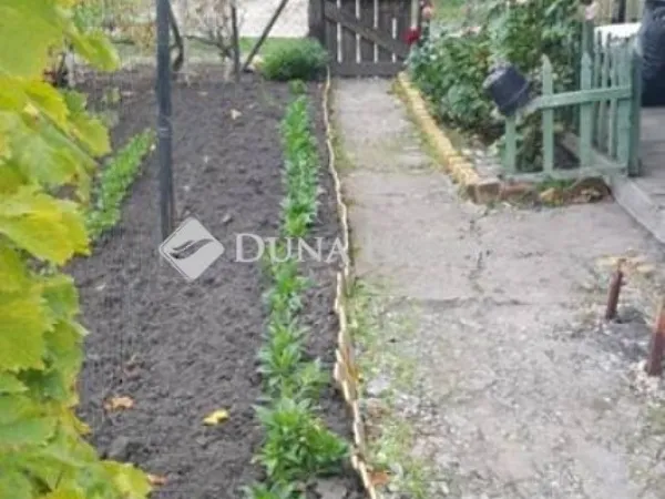 Eladó telek Székesfehérvár 489 nm