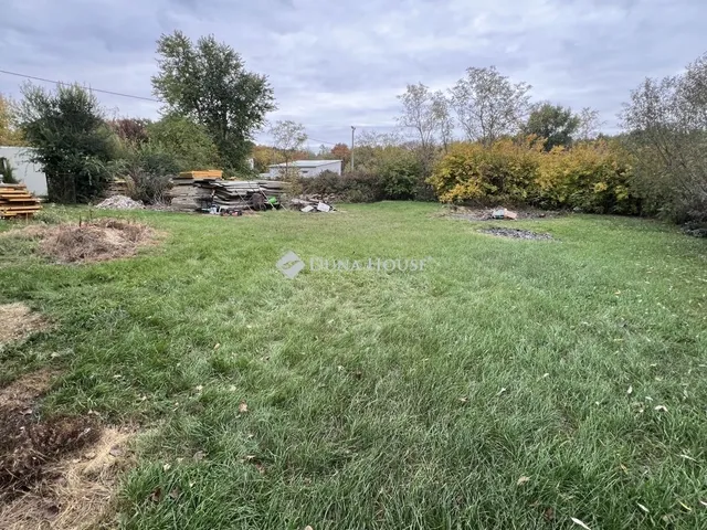 Eladó telek Székesfehérvár, Maroshegy 938 nm