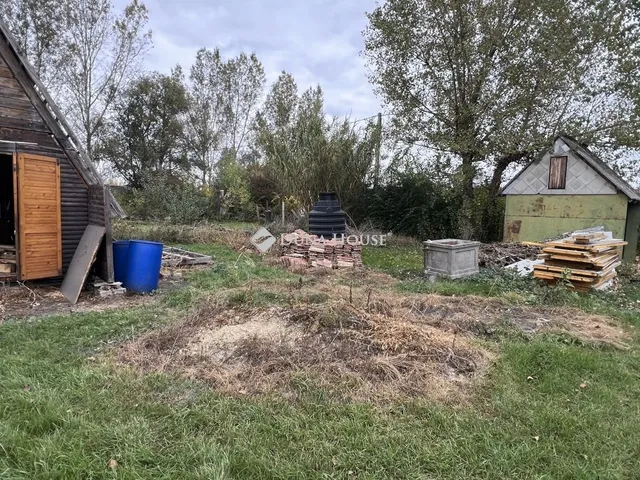 Eladó telek Székesfehérvár, Maroshegy 938 nm