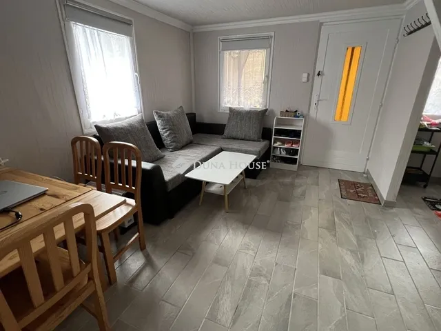 Eladó üdülő és hétvégi ház Kulcs 38 nm