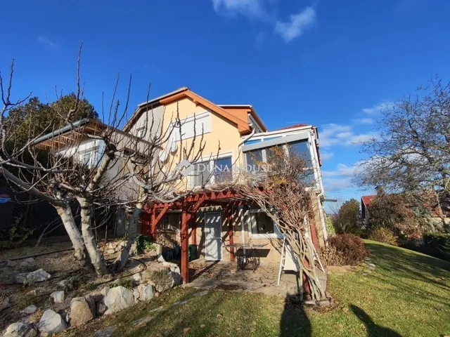 Eladó ház Velence 160 nm