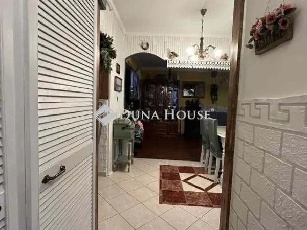 Eladó lakás Várpalota 69 nm