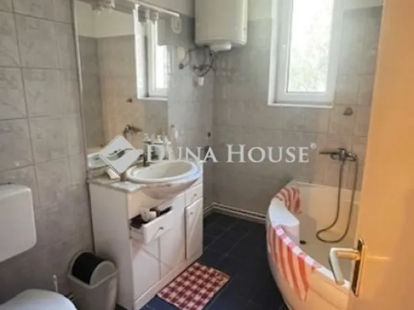 Eladó ház Sárbogárd 140 nm