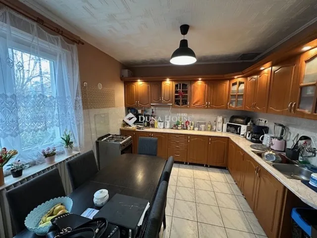 Eladó ház Sárbogárd 145 nm