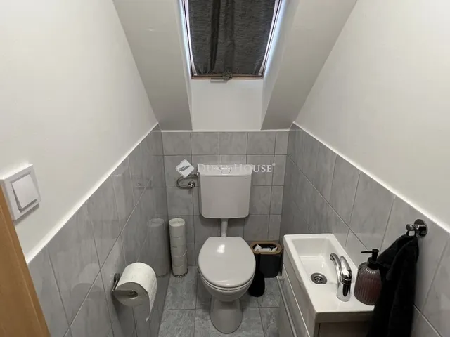 Eladó ház Baracska 38 nm