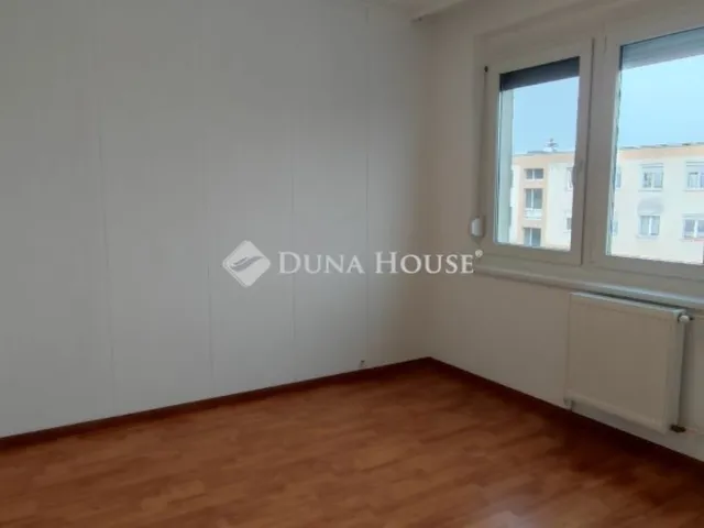 Kiadó lakás Székesfehérvár, Belváros 52 nm