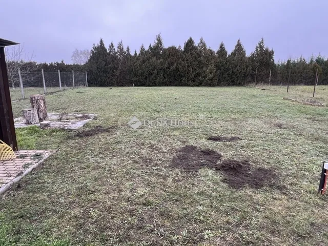 Eladó ház Baracska 38 nm