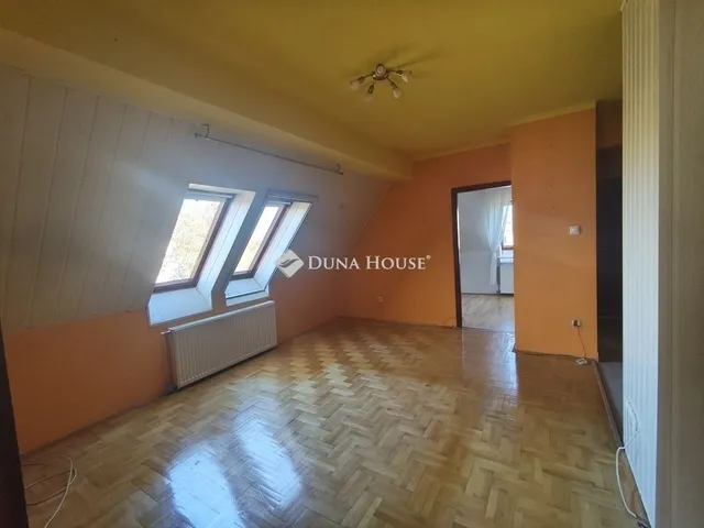 Eladó lakás Székesfehérvár, Tóváros 78 nm