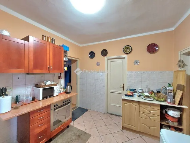 Eladó ház Várpalota 119 nm