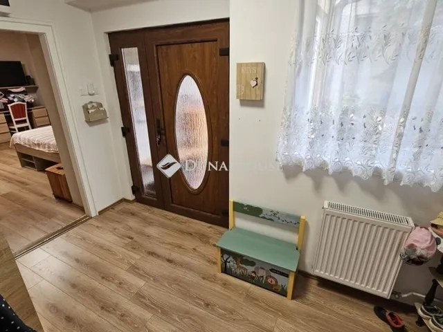 Eladó ház Várpalota 105 nm