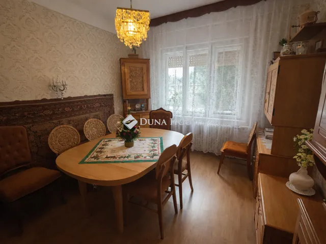 Eladó ház Csákvár 140 nm