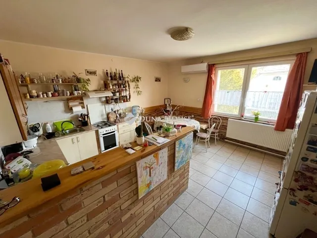 Eladó ház Lovasberény 175 nm