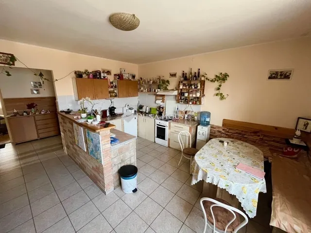 Eladó ház Lovasberény 175 nm