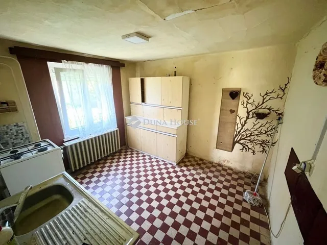 Eladó ház Kápolnásnyék 97 nm