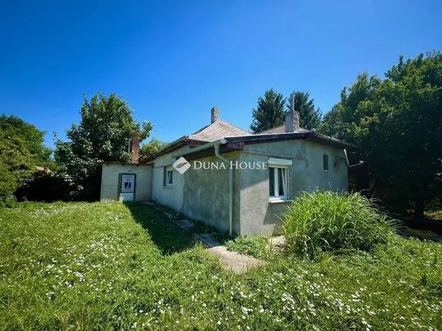 Eladó ház Kápolnásnyék 97 nm