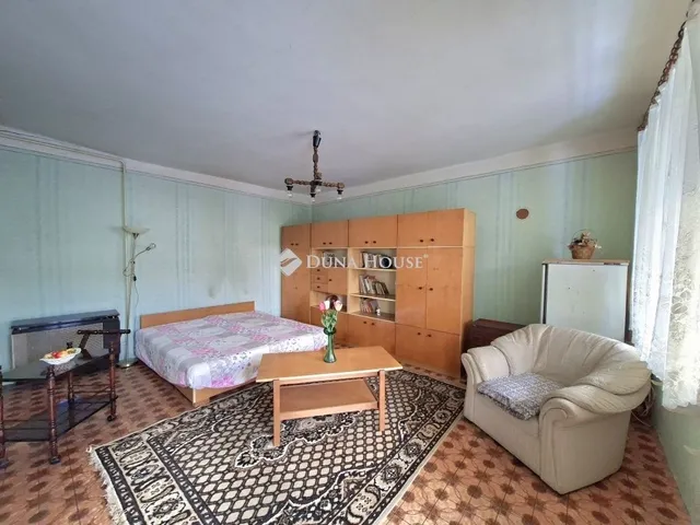 Eladó ház Soponya 93 nm