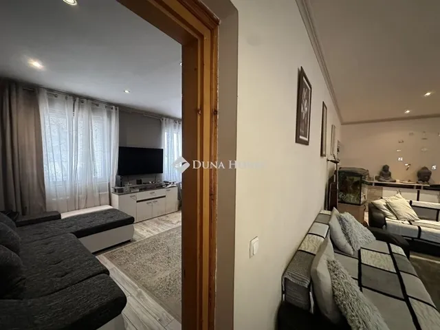 Eladó ház Sárszentmihály 280 nm