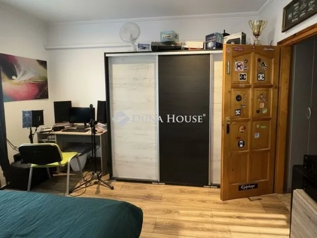 Eladó ház Sárszentmihály 280 nm