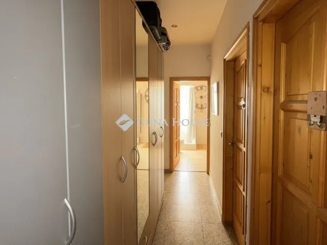 Eladó ház Sárszentmihály 280 nm