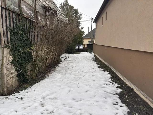 Eladó ház Csákvár 140 nm