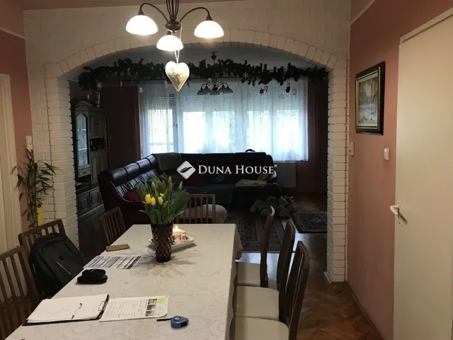 Eladó ház Lovasberény 124 nm